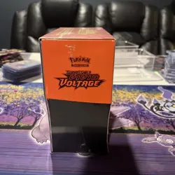 2020 Pokemon TCG: Sword & Shield Vivid Voltage Elite Trainer Box ETB - Image 4