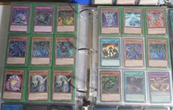 Yu-Gi-Oh 25th Anniversary Collection Lot. 860 Holos. 1600 Non Holos. Nm - Image 3