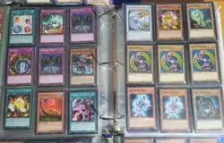 Yu-Gi-Oh 25th Anniversary Collection Lot. 860 Holos. 1600 Non Holos. Nm - Image 4