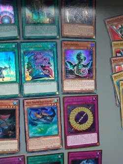 Yugioh 80 Card lot bundle 30+ rare/Foil. Mix exact as pictured YUG67 NM - Image 5