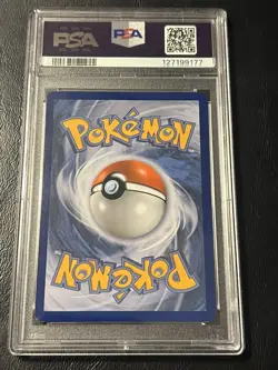 2013 POKEMON B&W LEGEND TREASURES RADIANT COLLECTION FULL ART/EMOLGA PSA 8 - Image 2