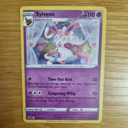 SYLVEON SWSH211 POKEMON CARD (PROMO SET) HOLO - Image 1