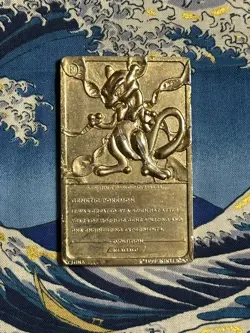 1999 Pokemon Gold Colored Mewtwo Metal Trading Card Medallion - Image 2
