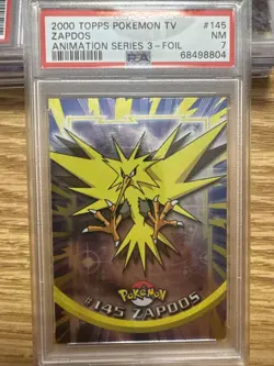 2000 TOPPS POKEMON TV ANIMATION SERIES 3 145 ZAPDOS FOIL PSA 7 - Image 1