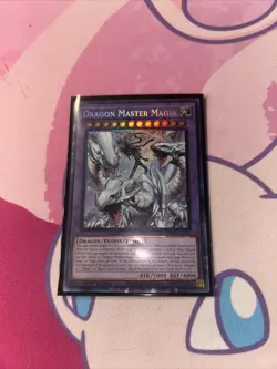 Dragon Master Magia Prismatic Collector’s Rare RA04-EN055 Yugioh Blue-Eyes - Image 2