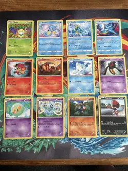 Black And White BW Noble Victories Pokemon Card Bundle 12 Cards - No Duplicates - Image 1