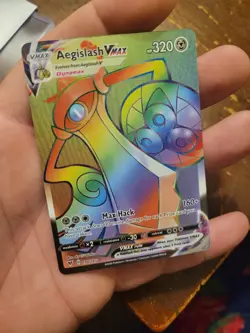 Pokemon Aegislash VMAX TCG Holo Card Vivid Voltage 190/185 Secret Rare - Image 1