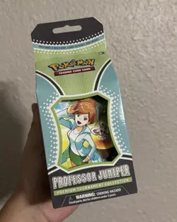 Pokemon TCG: Professor Juniper Premium Tournament Collection BRAND NEW 820650818998 - Image 1