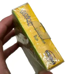 Pokemon Card Base Set 2, LIGHTNING BUG Theme Deck WOTC 1999-2000, Factory Sealed - Image 3