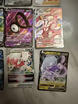 Pokemon TCG VMAX + V Lot 20 Cards Total - Image 4
