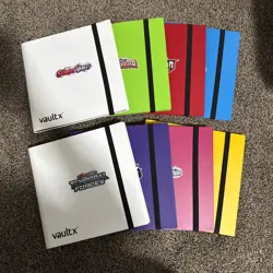 Vault x Lot Of 8 - 12 Pocket Strap Binders (480 Card) With SV01-SV08 stickers - Image 1