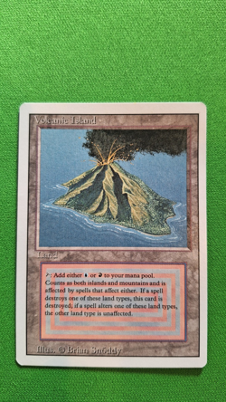 Volcanic Island - Revised - English - Lightly Played LP - Magic: the Gathering - Image 1
