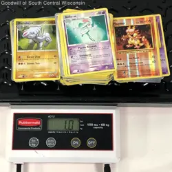 Over 1lb of Holo Uncommon Pokemon Cards w/Pin! - Image 2