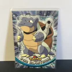 #9 Blastoise Non Holo Black Logo Pokemon Topps - Image 1