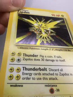 Pokemon Base Set Zapdos 16/102 Holo Rare Vintage WoTC HP Heavily Played/Damaged - Image 3
