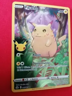 POKEMON 2021 - PIKACHU 005/025 - CELEBRATIONS CLASSIC - DEUTSCH - HOLO RARE ALT - Image 3