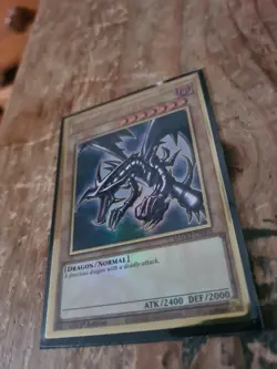 Yu-Gi-Oh Red-Eyes Black Dragon Mago-En003 1st Edition Gold Rare - Image 2