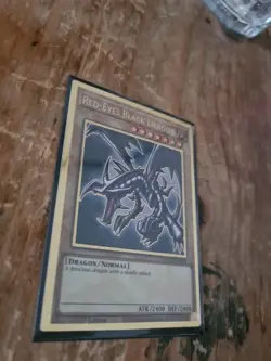Yu-Gi-Oh Red-Eyes Black Dragon Mago-En003 1st Edition Gold Rare - Image 3