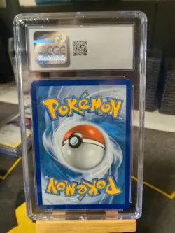 CGC 10 GEM MINT Pokemon Vivid Voltage Vaporeon Reverse Holo Rare Card 030/185 - Image 2