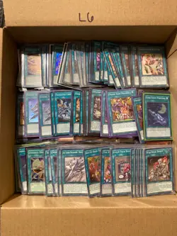 HUGE YU-GI-OH CARD LOT OVER 2500 CARDS LOT#6 - Image 1