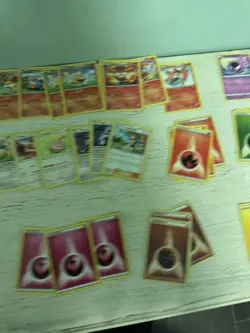 Bulk Lot of Pokemon Cards Black white/ XY - Image 5