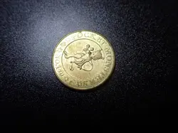 Pokemon Card Banpresto 1997 Promo Game Coin Gold Shining Mewtwo #5395 - Image 4