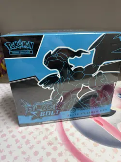Pokemon Center Black Bolt ETB (Elite Trainer Box) Pokemon TCG - SEALED - Image 1