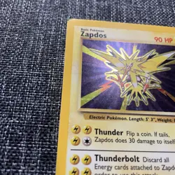 Zapdos 16/102 Pokemon TCG Base Set Unlimited Holo Rare LP - Image 2