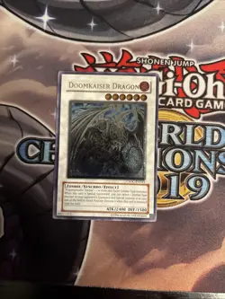 (MC) Yugioh! Doomkaiser Dragon - CSOC-EN043 - Ultimate Rare - Unlimited VLP - Image 1