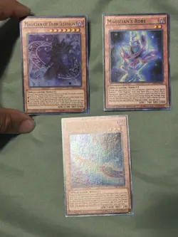YUGIOH Magicians Robe & Rod / Magician Of Dark Illusion Super Rare NM - Image 1