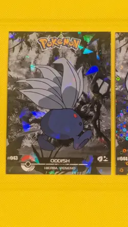 Oddish, Gloom, Vileplume - Cracked Ice Holo Crystal Dark Black 2025 Pokemon Card - Image 3