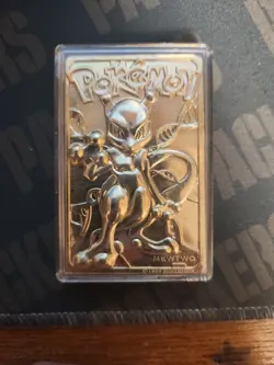 1999 Pokemon "Mewtwo" 23 Karat Gold Plated Special Edition Trading Card Collect - Image 1