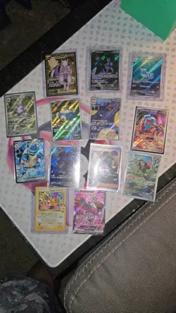 POKEMON TCG 13x Card Lot! - Image 1