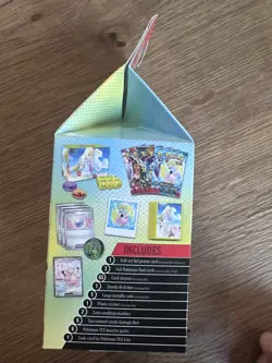 POKEMON TCG Lillie Premium Tournament Collection - Image 4