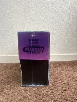 Pokemon TCG Pokemon Center Sword & Shield Fusion Strike Elite Trainer Box SEALED - Image 3