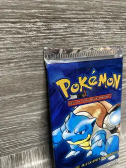 New Factory Sealed Pokemon Base Set Booster Spanish Blastoise Artwork 1999 WOTC - Image 5