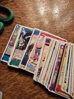 Bulk One Peice TCG Lot With Sealed Monkey.D.Luffy And 200+ Bulk Cards - Image 5