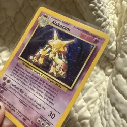 Alakazam 1/102 Holo Rare Unlimited Edition Base Set Pokemon Card 1999 - Image 3