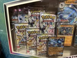 Pokemon - Prismatic Evolutions - Lucario EX and Tyranitar EX Premium Collection - Image 3