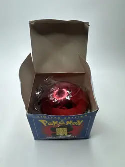 Vintage 1998 Pokemon Limited Edition Charizard 23K Gold-Plated Trading Card Set - Image 2