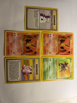 Pokemon TCG Rare Vintage 5 Card Lot. Free Moltres! Free Shipping! - Image 1