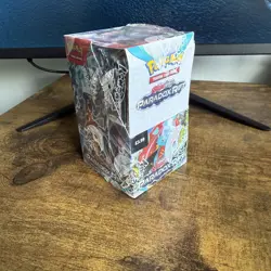 Pokemon TCG Paradox Rift Half Booster Box (18 Packs) Damaged Seal ⚠ - Image 3