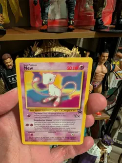 Mew #8 Non-Holo Rare Card Pokemon WOTC 2000 Movie Black Star Promo - NM - Image 1