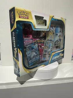 Pokemon TCG Glaceon VStar Special Collection Sword & Shield (Factory Sealed) - Image 1