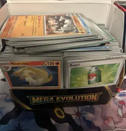 Pokemon TCG Lot of 1000+ Cards - Image 4