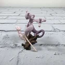Pokemon Generations Super Premium Collection Mew And Mewtwo 2" Mini Figure - Image 2