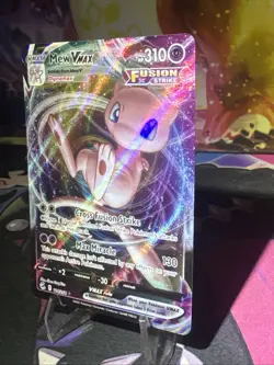 Mew Vmax Ultra Rare Full Art 114/264 Fusion Strike 2021 Pokemon Card NM Holo - Image 2