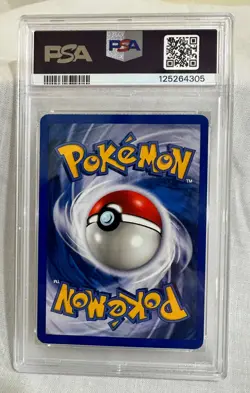 1999 Pokemon Base Set Unlimited PIDGEOTTO #22 PSA 8 NM-MT - Image 2