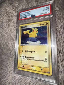 PSA 8 - 2007 POKEMON POP SERIES 5 INVERTED BACK #12 PIKACHU-HOLO w/ swirl - Image 2
