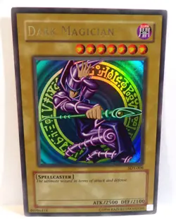 Vintage 1996 YuGiOh Dark Magician Starter Deck SDY-006 Holographic Holo Card - Image 1